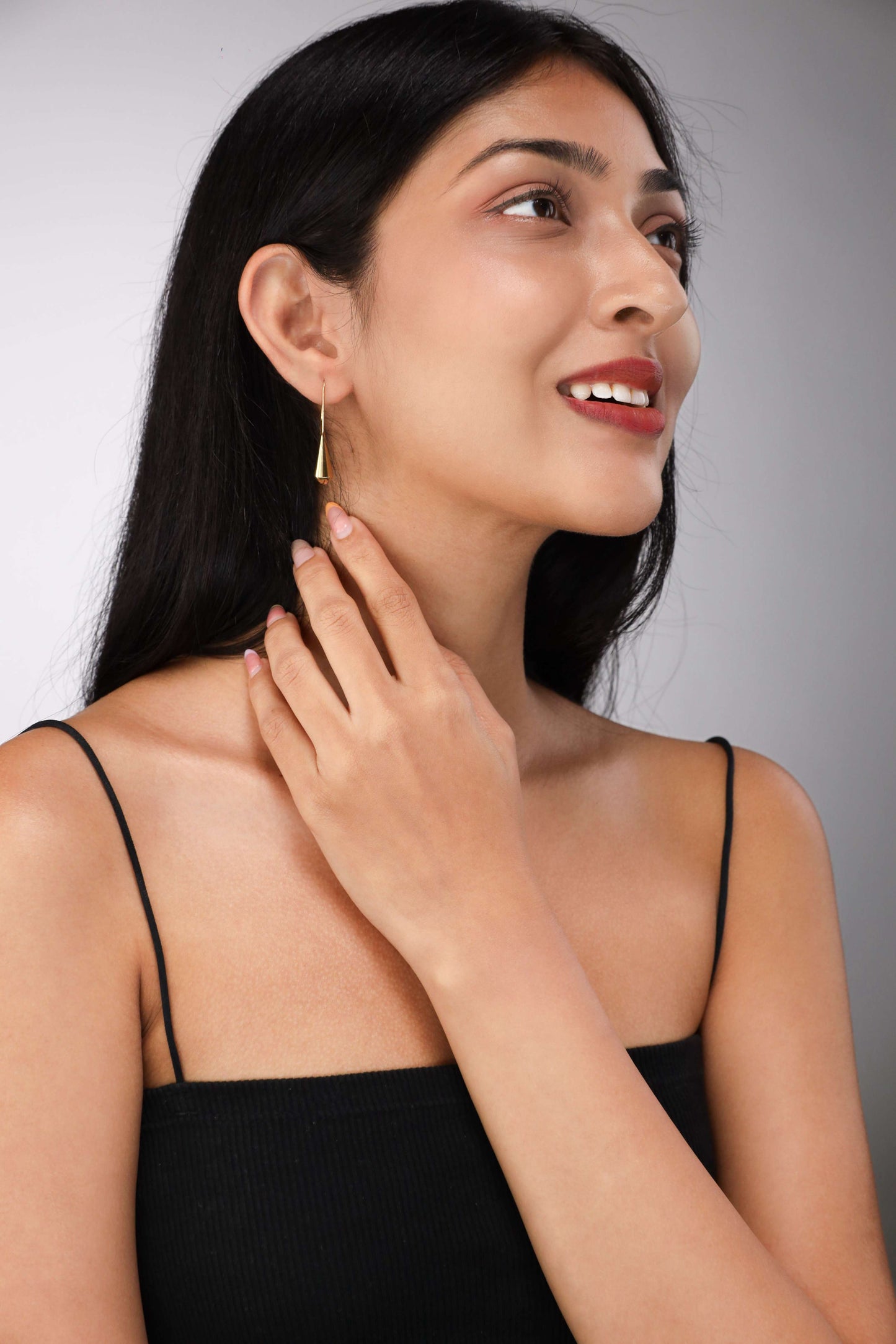 Glamon Golden Thread Earrings – Slim Drop Gold Coated Minimal Luxury Earrings for Women Sri Lanka
