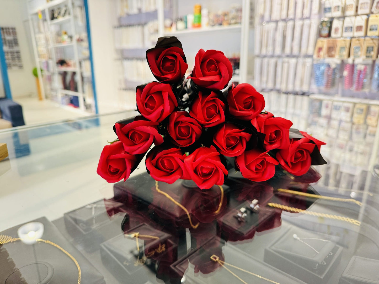 Roses Soap Flowers 1 piece Romantic Valentines Mother's Day Gift Wedding Bouquet Home Decorations Artificial Fake Flowers