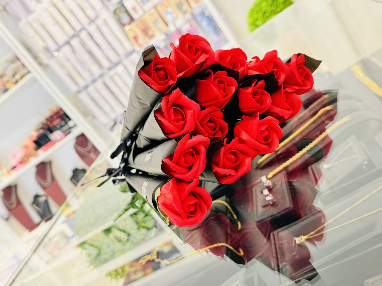 Roses Soap Flowers 1 piece Romantic Valentines Mother's Day Gift Wedding Bouquet Home Decorations Artificial Fake Flowers