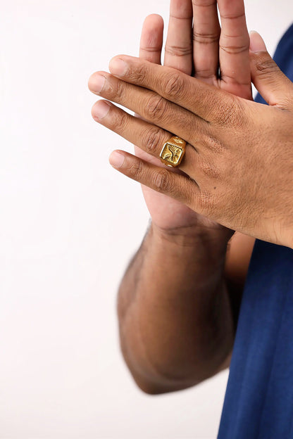 Glamon Royal Eagle Signet Ring for Men | Luxury Gold 316L Stainless Steel Ring
