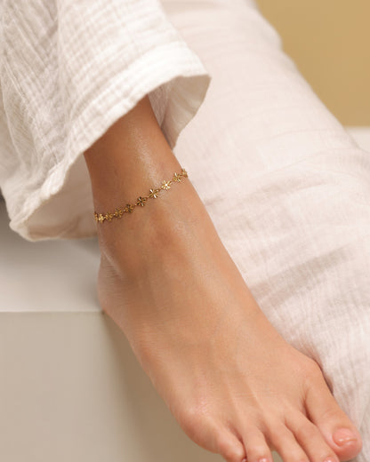 Glamon Fleur Gold Flower Anklet for Women – Adjustable Waterproof Gold-Coated Stainless Steel Ankle Bracelet, Luxury Jewellery Gift for Her in Sri Lanka