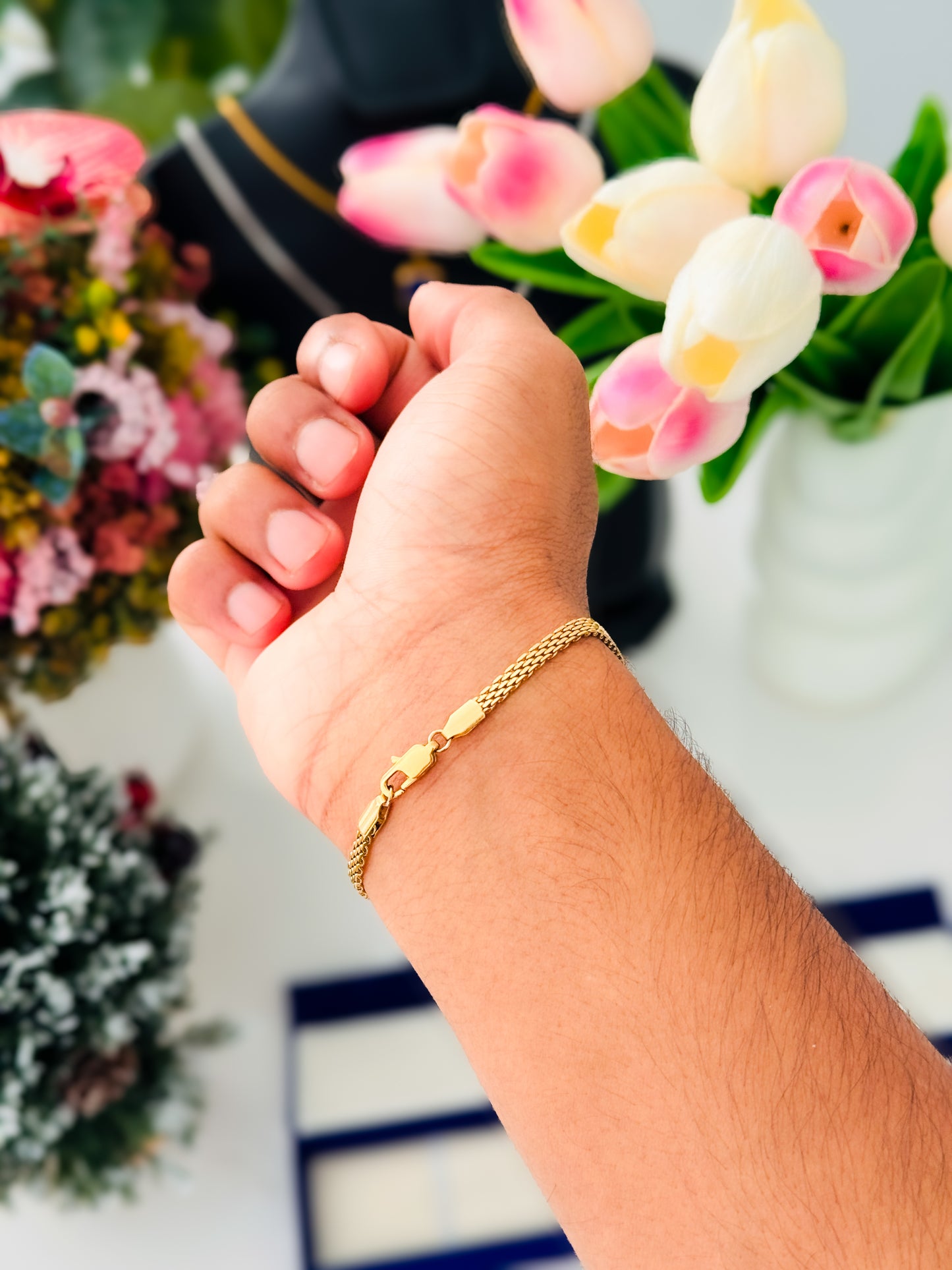 Glamon Astra Mesh Bracelet – Unisex Gold Coated Bracelet