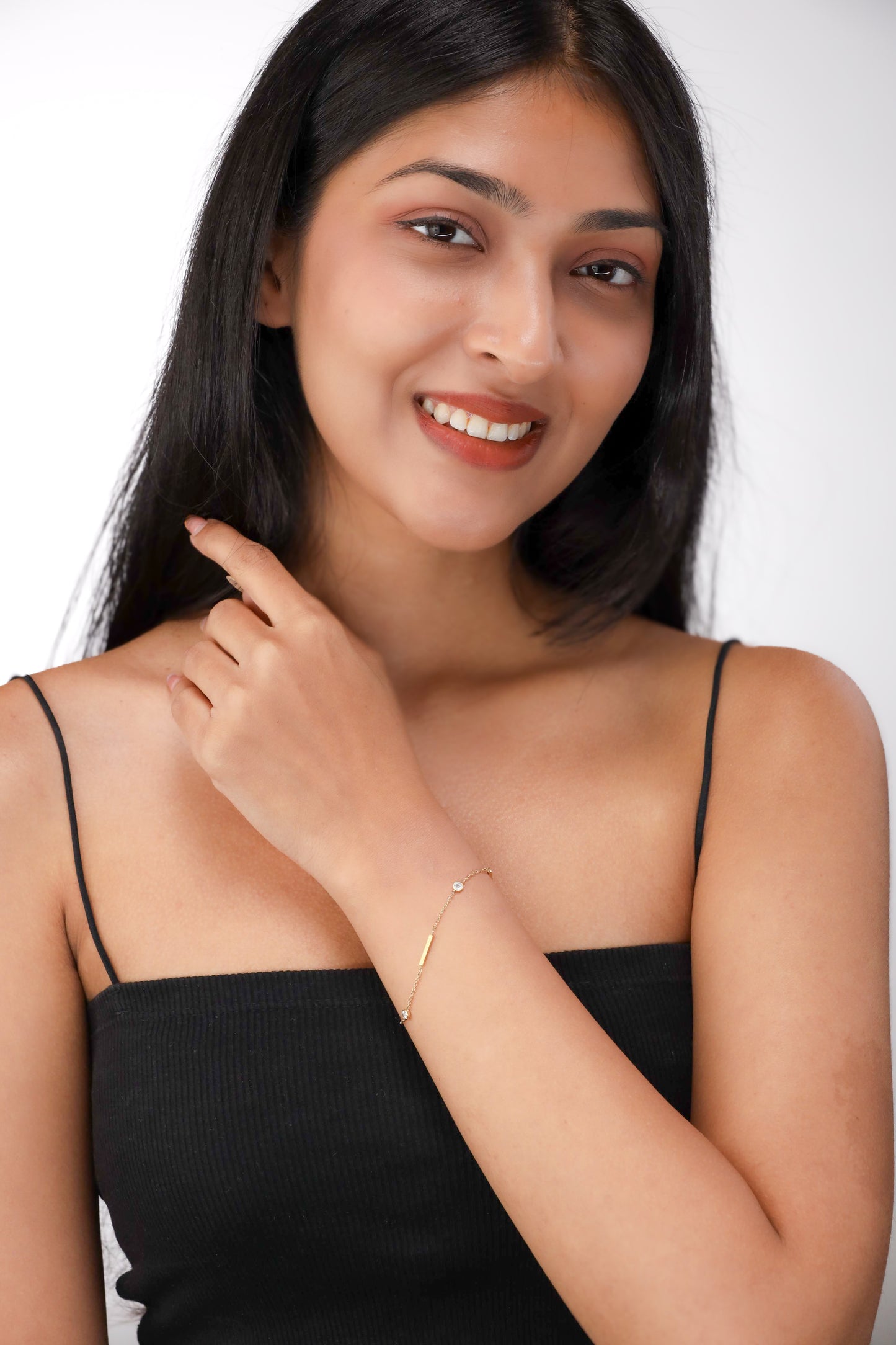 Glamon SlimShine Bracelet – Luxury Gold Coated Minimal Chain Bracelet for Women Sri Lanka