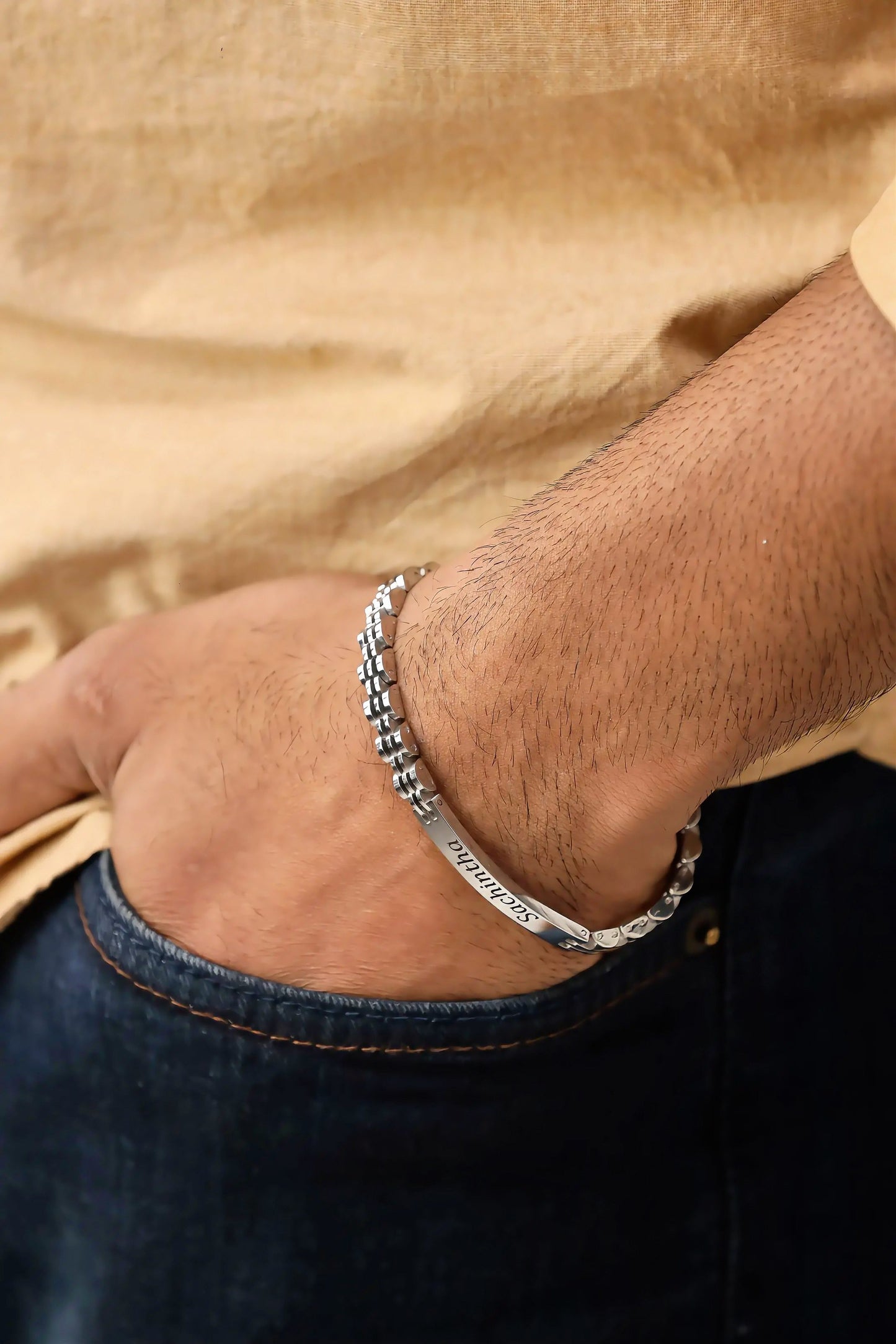 Luxury Personalized Name Bracelet for Men – Custom Silver Bracelet Gift for Boyfriend Sri Lanka