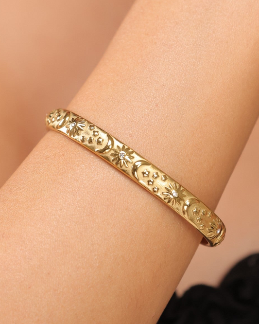 Glamon Gilded Vine Bangle for Women – Gold Coated Luxury Floral Bangle