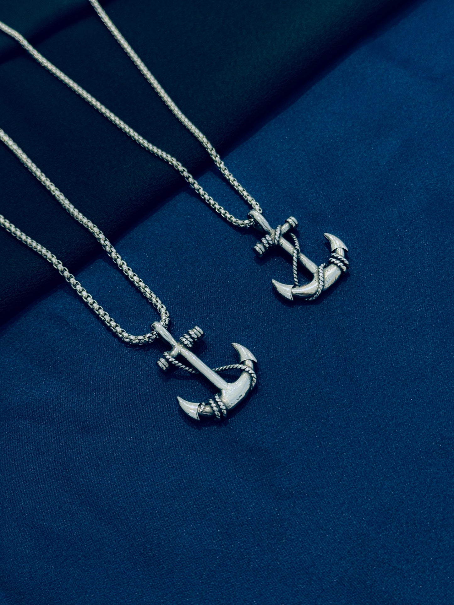 Glamon Anchor Pendant Necklace for Men – Silver Stainless Steel Chain | Luxury High-Quality Gift for Boyfriend