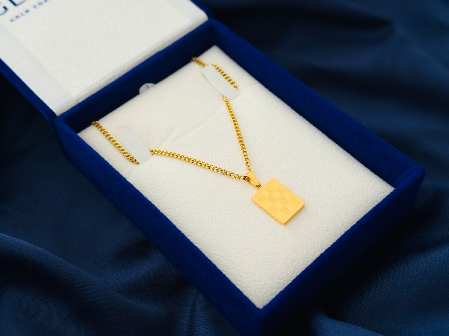 Glamon Checkered Pendant Necklace for Men – Gold Coated 316L Stainless Steel Chain | Waterproof 2mm Cuban Link | Premium Gift For men