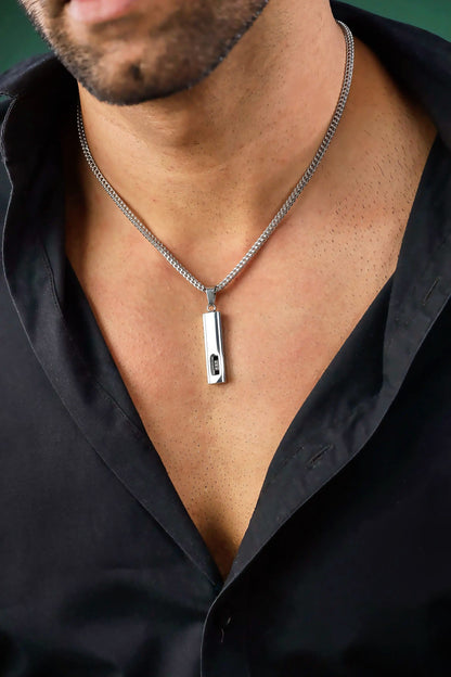 Glamon Titan Edge Necklace for Men – Premium 316L Stainless Steel Pendant with 3mm Franco Chain Waterproof