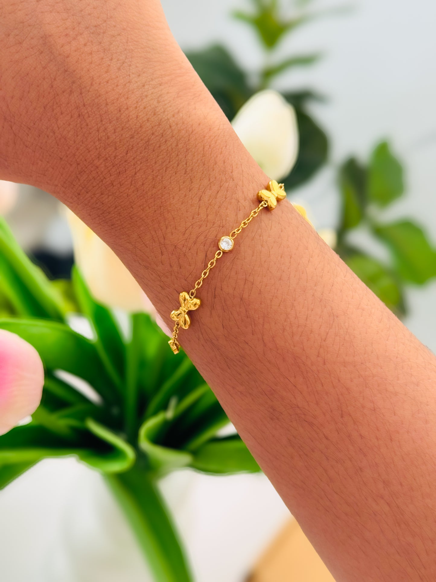 Bow Zircon Bracelet - Gold Coated High Quality Waterproof Bracelet For Girls