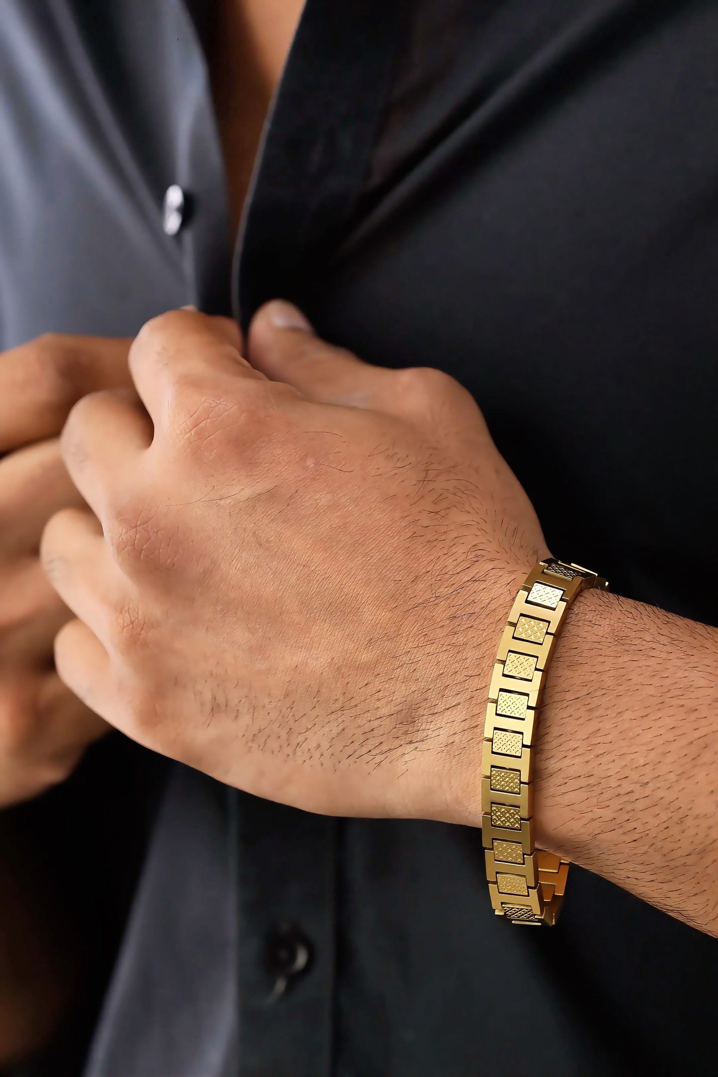 Glamon Monarch Link Bracelet – Luxury Gold-Coated Stainless Steel Bracelet for Men | Waterproof Premium Gift with 6-Month Warranty | Sri Lanka Exclusive