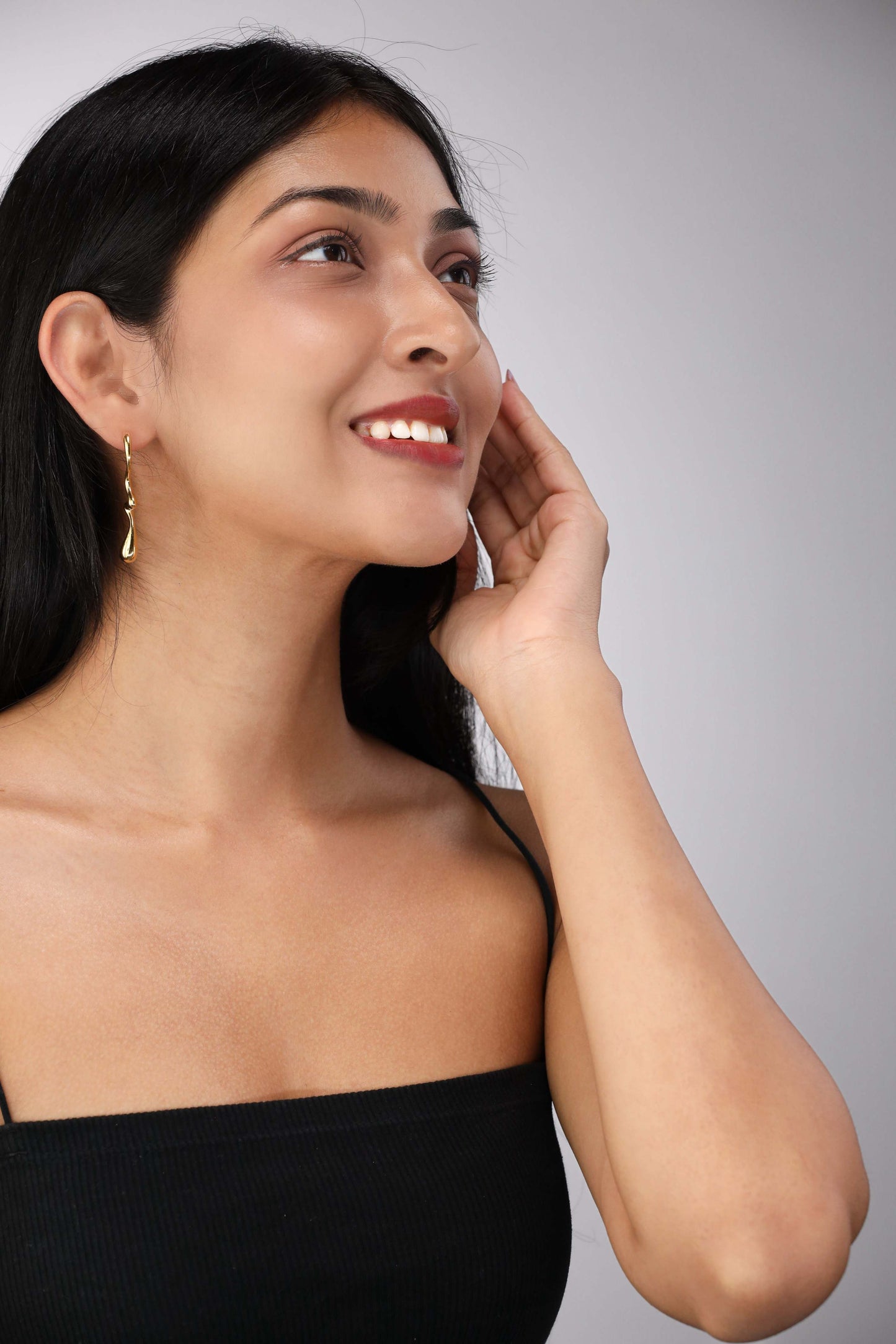 Glamon Abstract Flow Earrings – Gold Coated Modern Drop Earrings for Women Sri Lanka