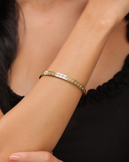 Glamon Zigzara Bracelet for Women – Gold Coated Luxury Crystal Bracelet