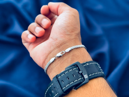 Astra Mesh Bracelet Unisex - SILVER
