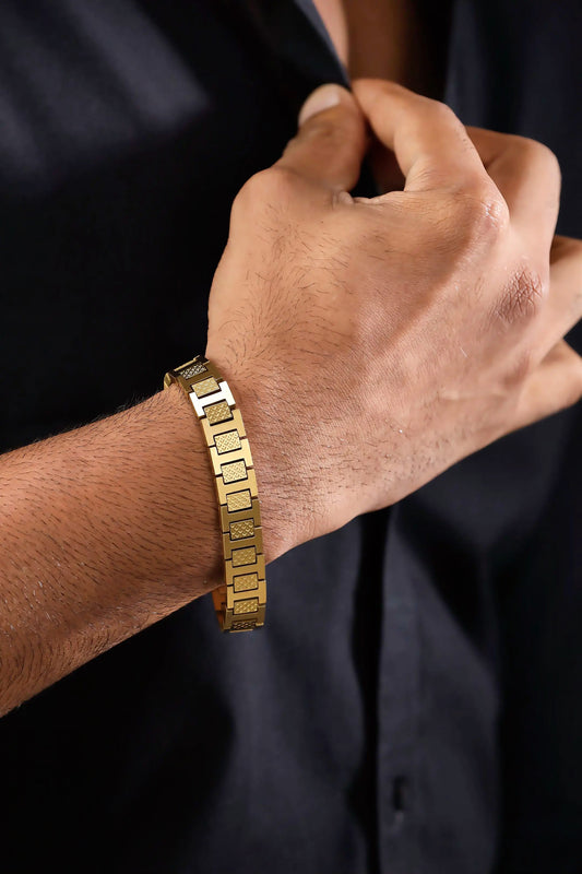 Glamon Monarch Link Bracelet – Luxury Gold-Coated Stainless Steel Bracelet for Men | Waterproof Premium Gift with 6-Month Warranty | Sri Lanka Exclusive