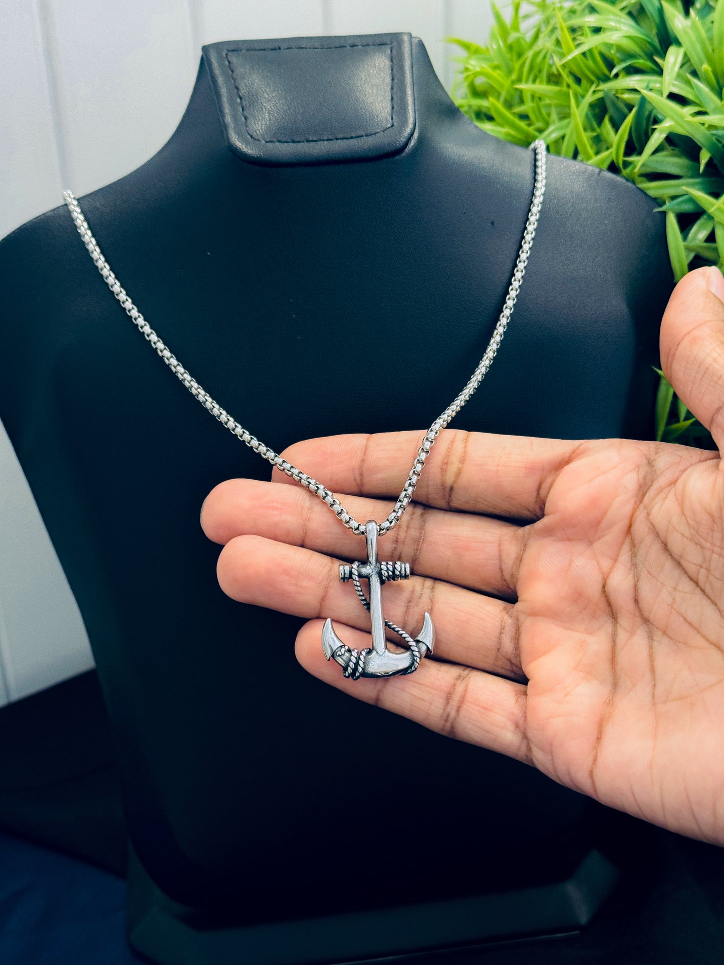 Glamon Anchor Pendant Necklace for Men – Silver Stainless Steel Chain | Luxury High-Quality Gift for Boyfriend