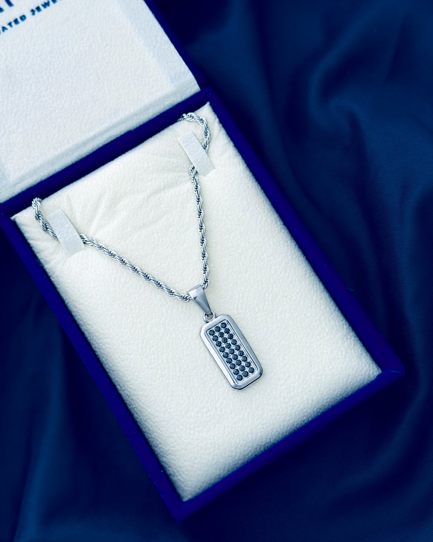 Glamon Luxury Matrix Pendant Necklace with 3mm Silver Rope Chain 316L Stainless Steel Necklace for Men