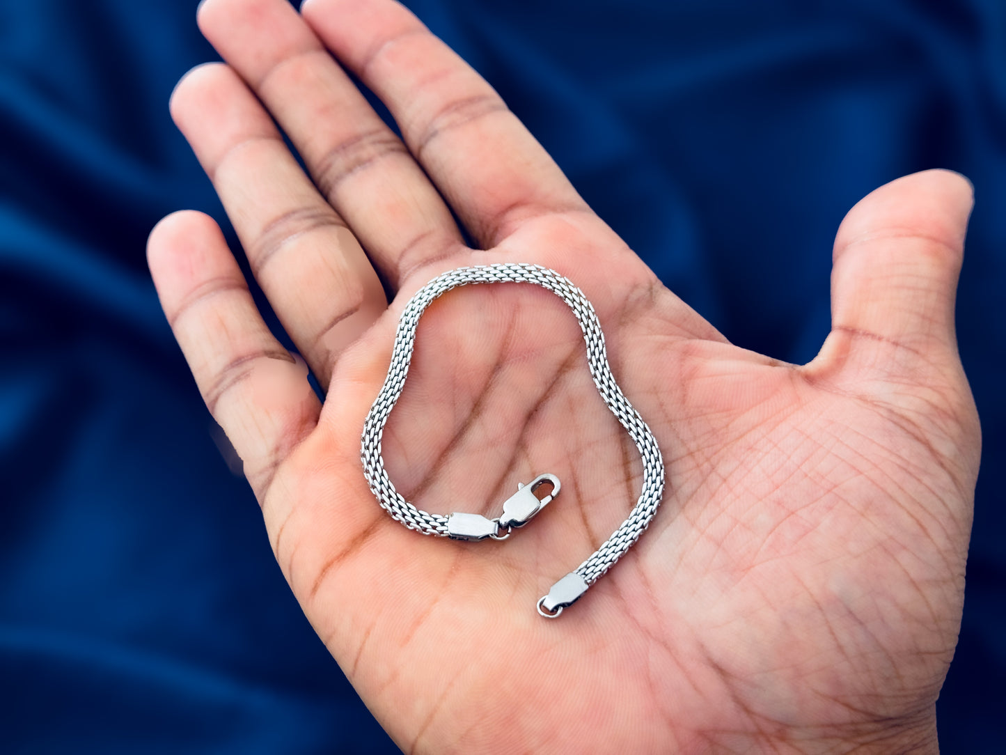 Astra Mesh Bracelet Unisex - SILVER