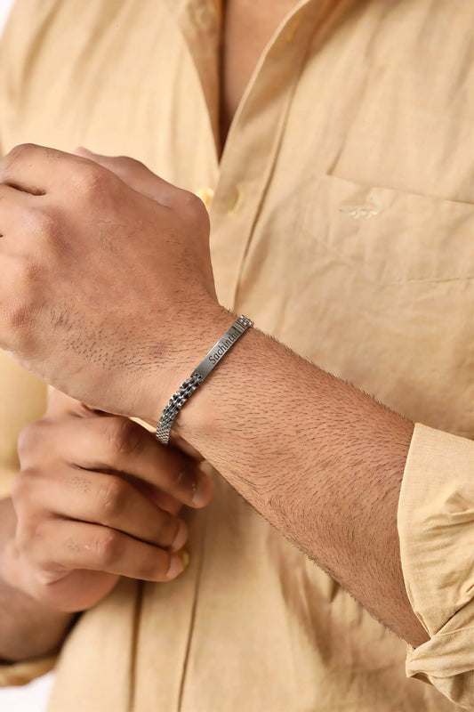 Luxury Personalized Name Bracelet for Men – Custom Silver Bracelet Gift for Boyfriend Sri Lanka