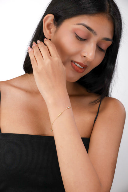 Glamon SlimShine Bracelet – Luxury Gold Coated Minimal Chain Bracelet for Women Sri Lanka