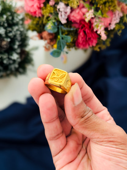 Glamon Royal eagle Signet Ring