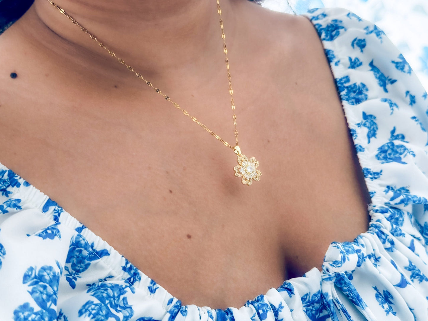 Glamon Flower Pendant Necklace For girls