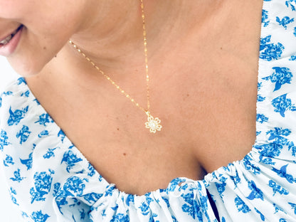 Glamon Flower Pendant Necklace For girls