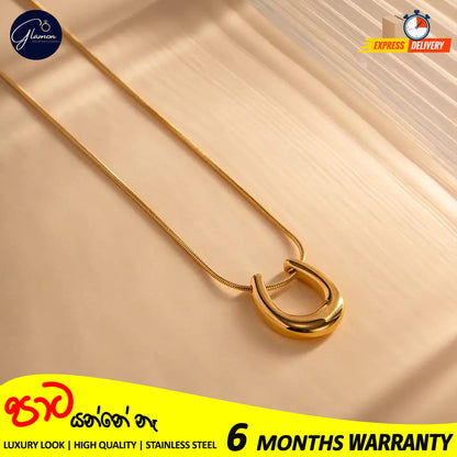 Simple Metallic Cast U-shaped Pendant Necklace