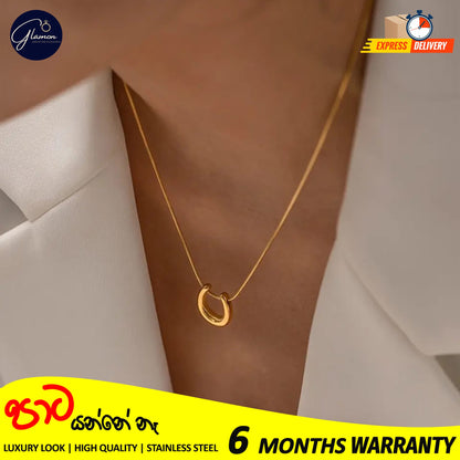 Simple Metallic Cast U-shaped Pendant Necklace