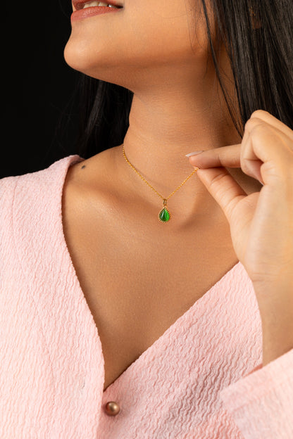 Glamon Amber Glow Necklace For Girls - Nature Cat Eye Stone