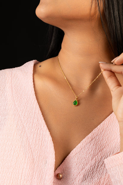 Glamon Amber Glow Necklace For Girls - Nature Cat Eye Stone