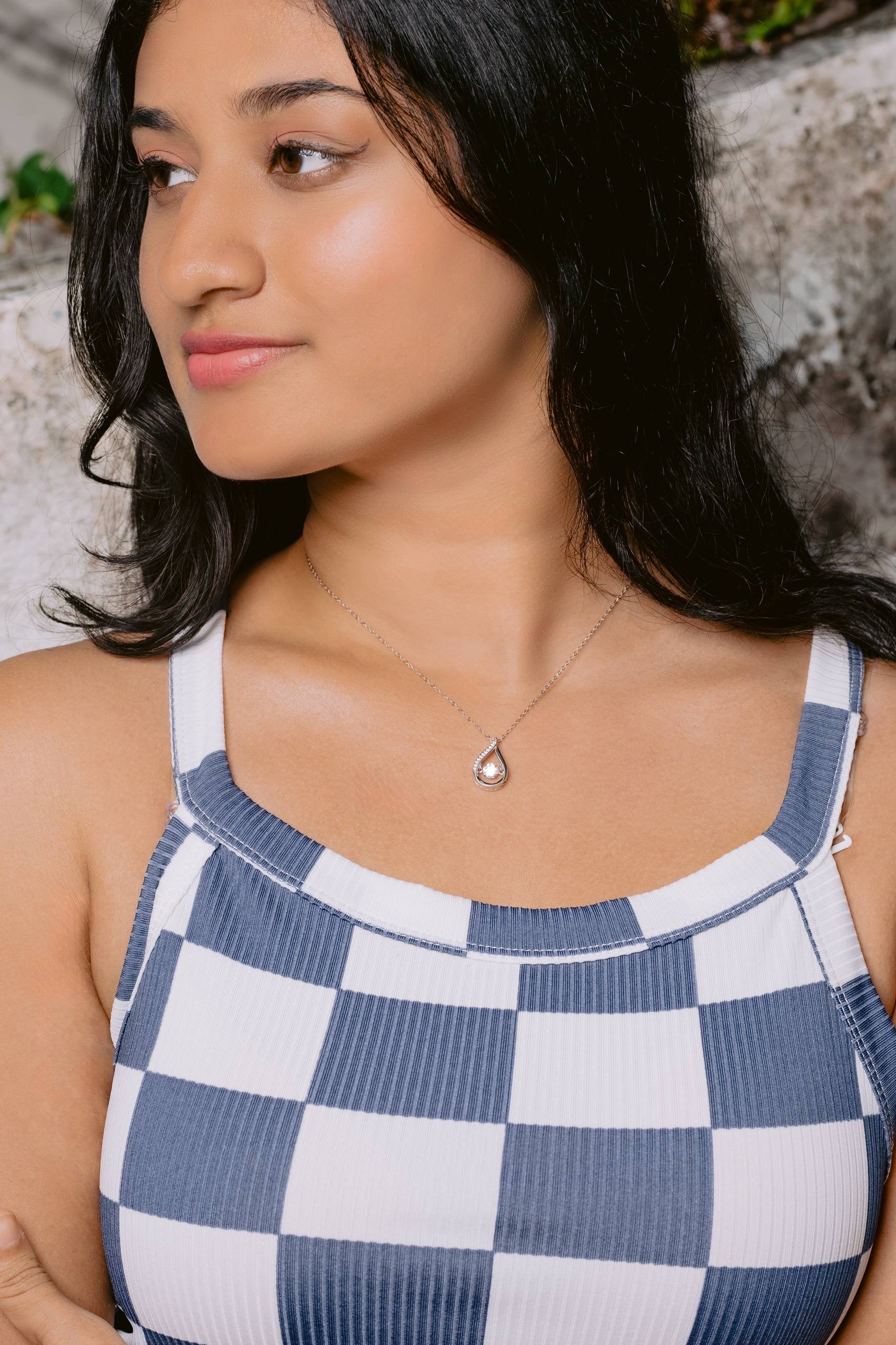 Elegant sterling silver teardrop necklace for girls with sparkling zircon